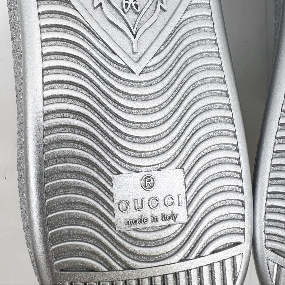 Gucci Ace Metallic Low-top Silver Sneakers 660266 - Picture 12 of 14
